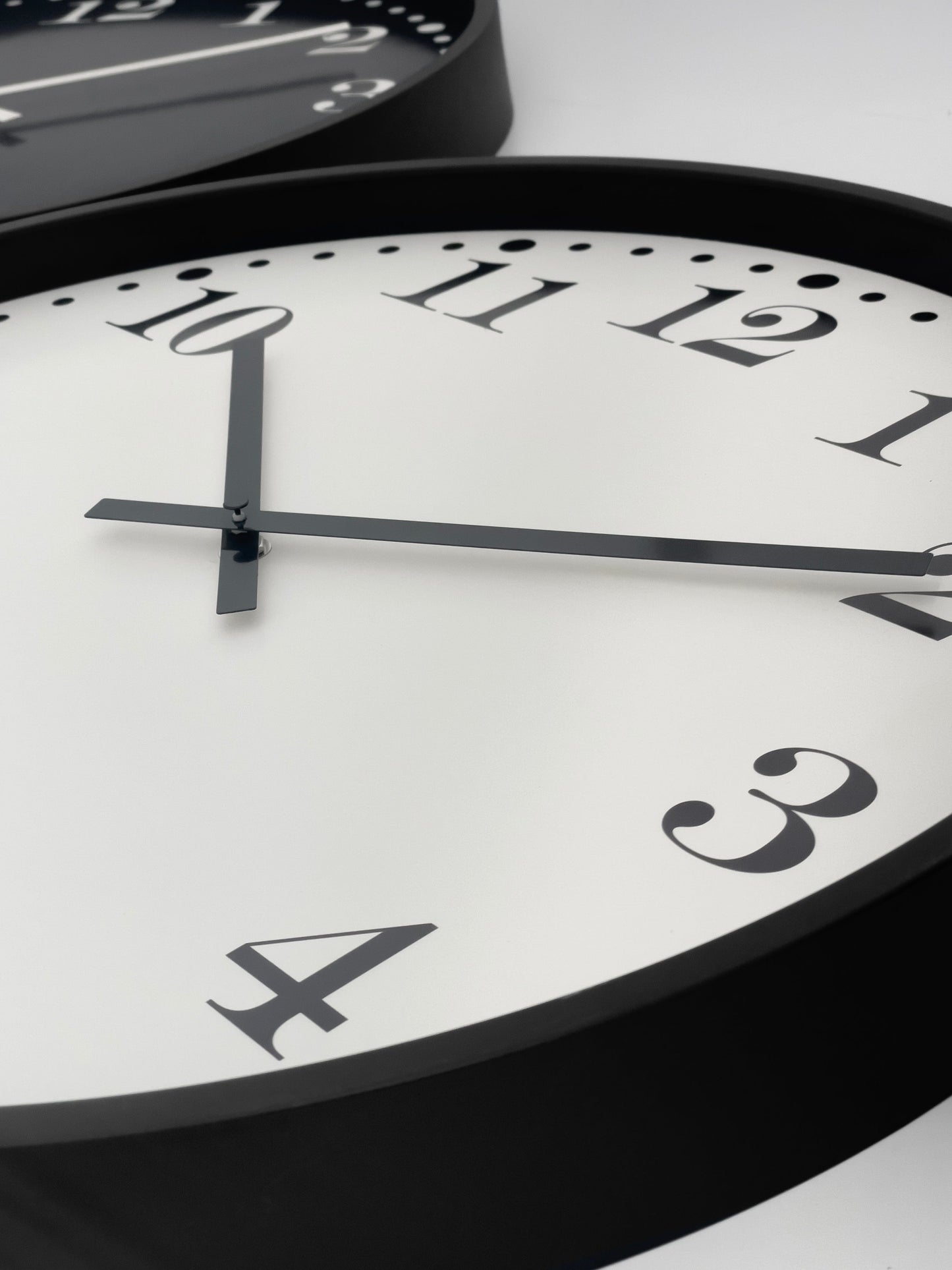 Wall clock 50cm-Silent-Black/White-Plastic-NeXtime 'Dickens Large'