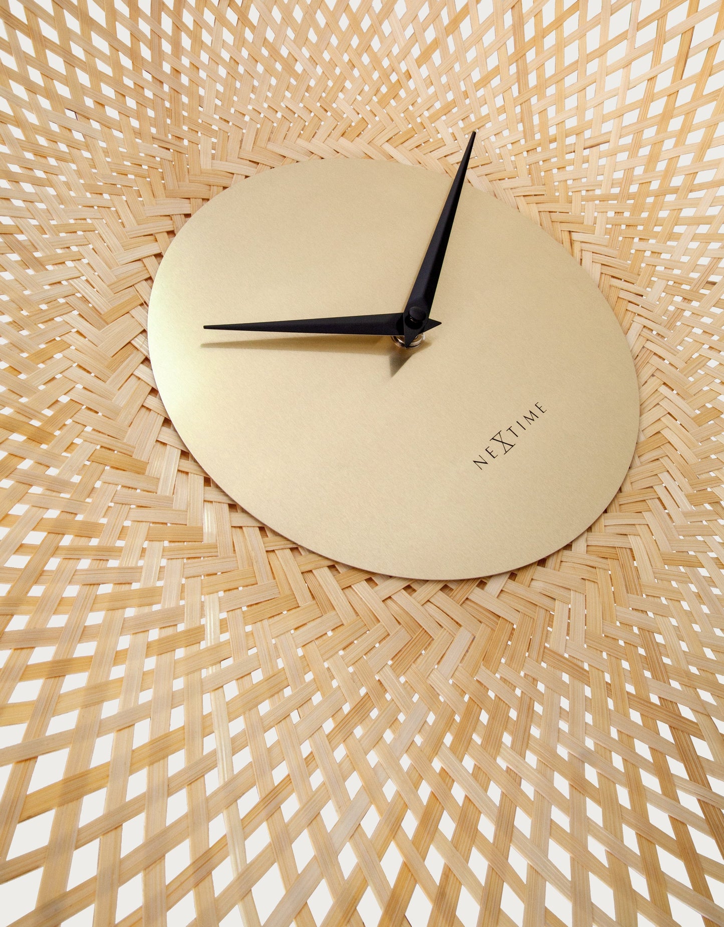 Wall clock 60cm-Silent-Brown/Black-Bamboo-NeXtime 'Vortex'