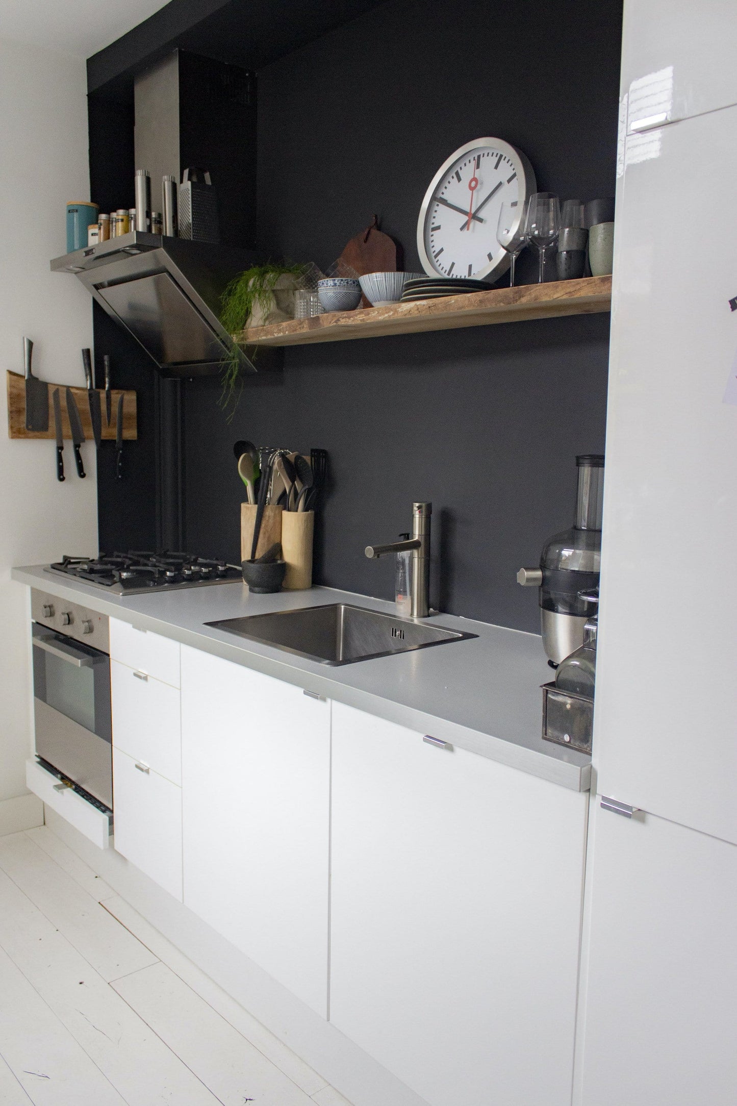 Wall clock/Table clock  - Aluminum  - 'Station Stripe'