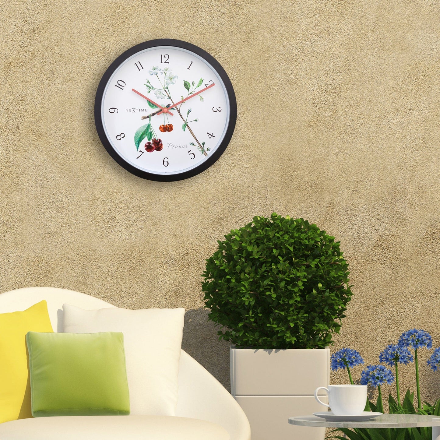 Weatherproof Outdoor clock - 30.5 cm - Prunus