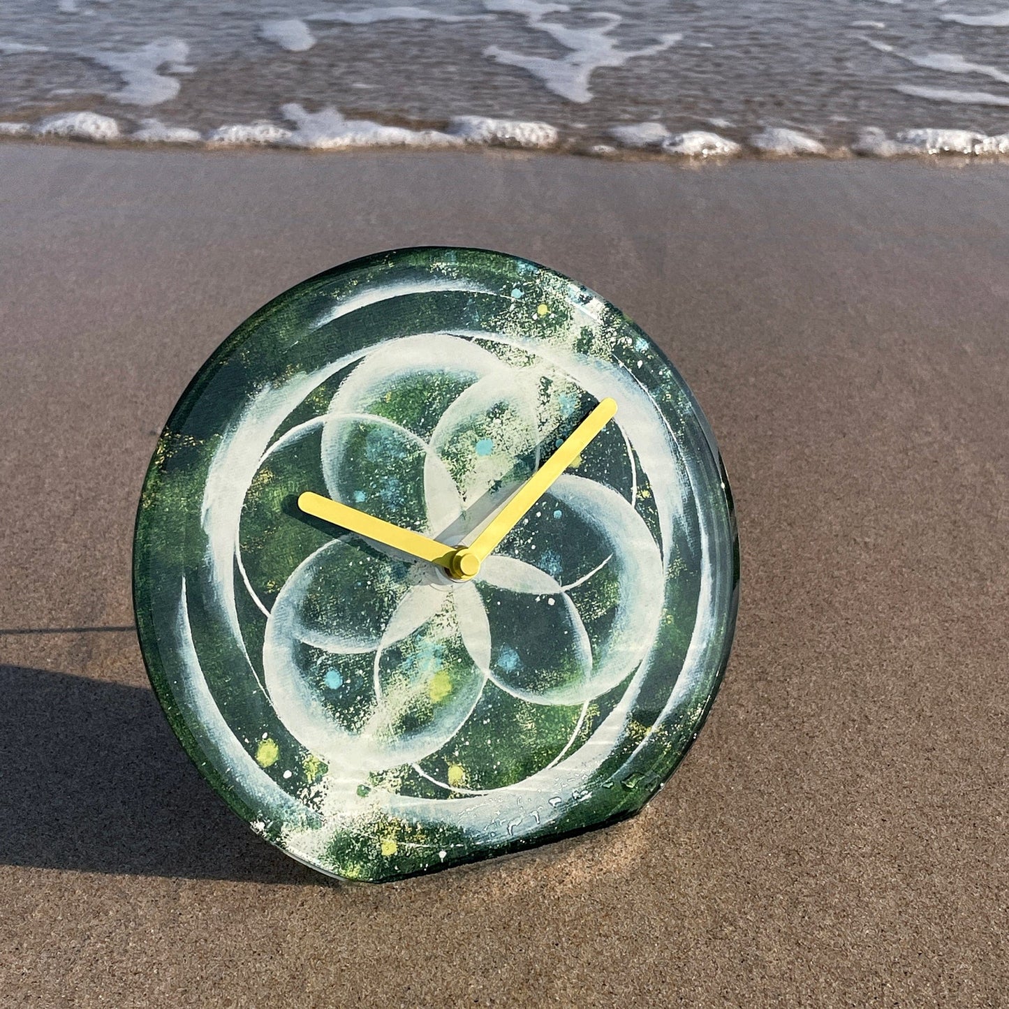 Table/Wall clock 20cm - Silent - Green -  Tempered Glass - "Cosmo Table"