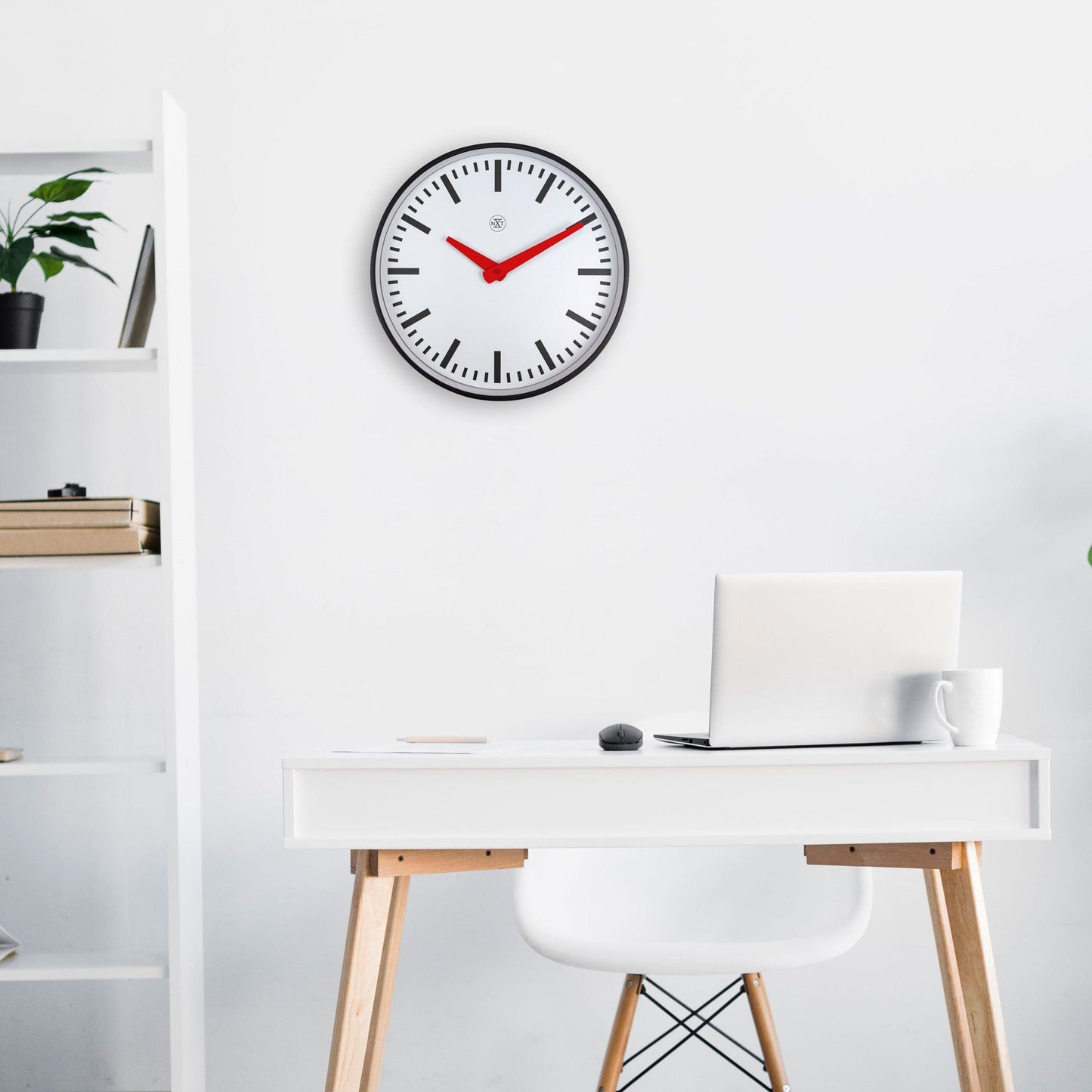 Wall clock 40cm -Silent - Plastic - "Newcastle"