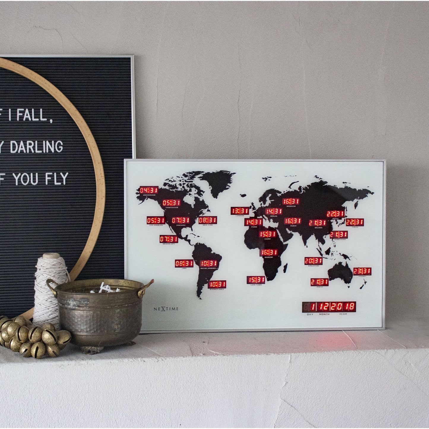 Wall clock - 55 x 36 x 4 cm - Glass - Aluminum - World time clock - 'World Time Digit'