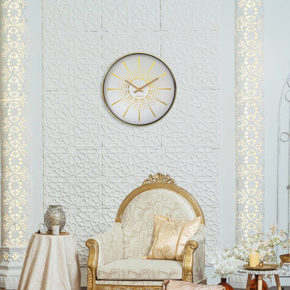 Levenskleurige metalen wandklok van 40 cm, stil, met modern ontwerp van NeXtime Clocks, model "Excentric".