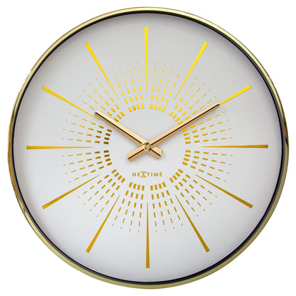 NeXtime Excentric wandklok van 40cm met metalen behuizing, stille werking en modern ontwerp, zichtbaar van de voorkant.