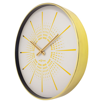 NeXtime wandklok van 40 cm met metalen frame, stille werking en modern design, rechtsafbeelding van de Excentric klok