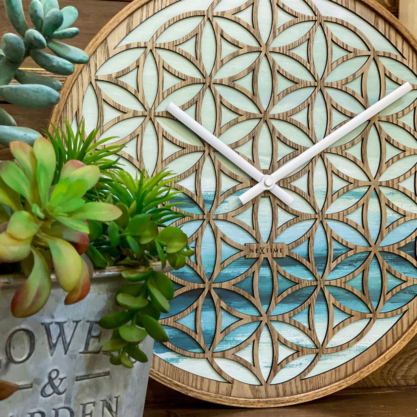 Wall clock 40cm - Silent - Green - Wood  -"Concord"