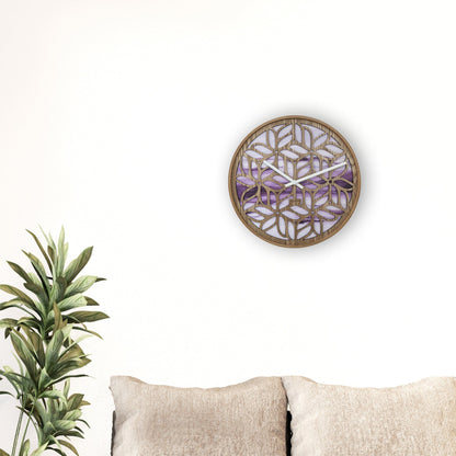 Wandklok 40cm van NeXtime Clocks, stille houten klok in paarse kleur met "Yogi" ontwerp, geschikt voor muurdecoratie