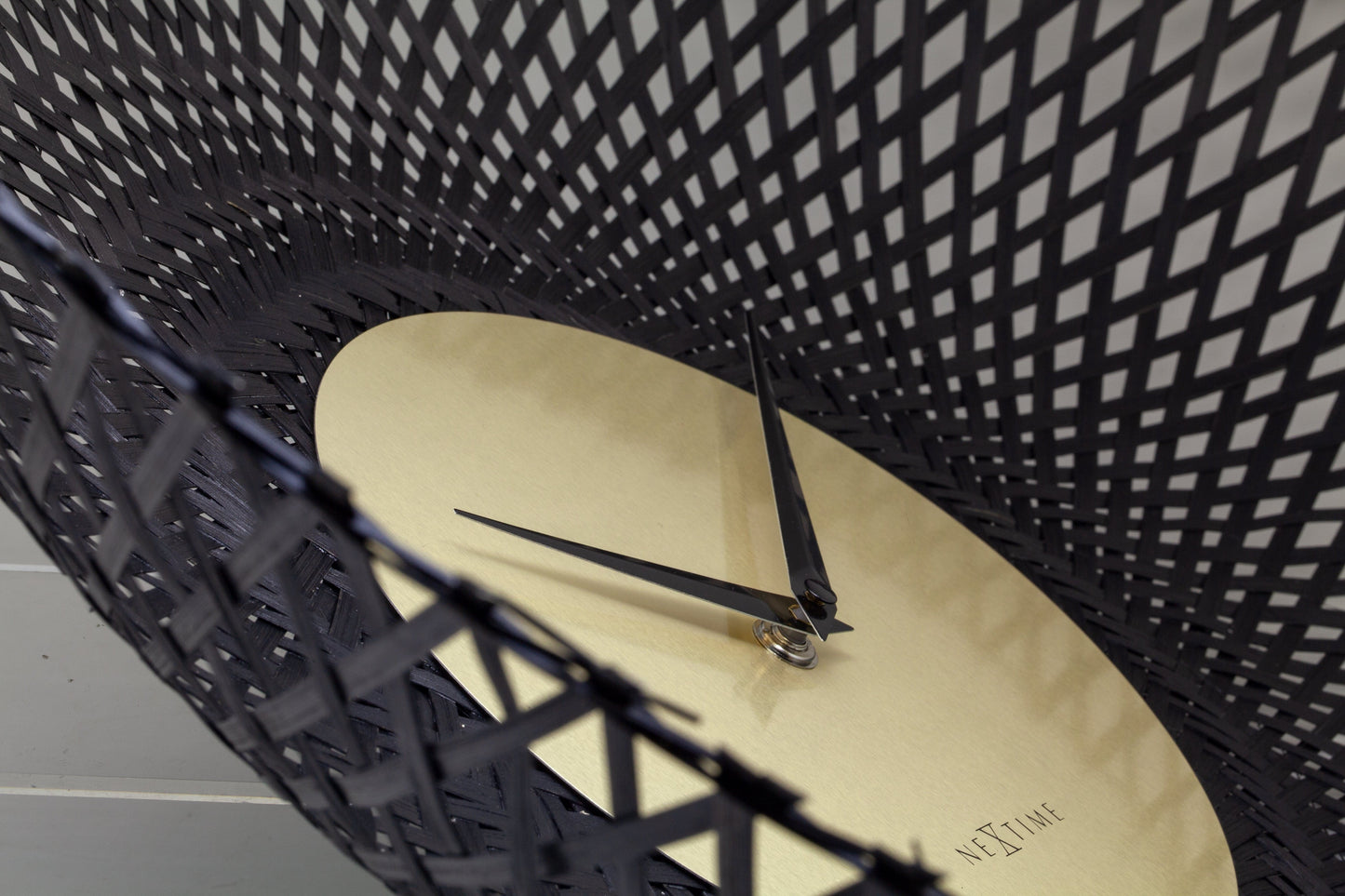 Wall clock 60cm-Silent-Brown/Black-Bamboo-NeXtime 'Vortex'