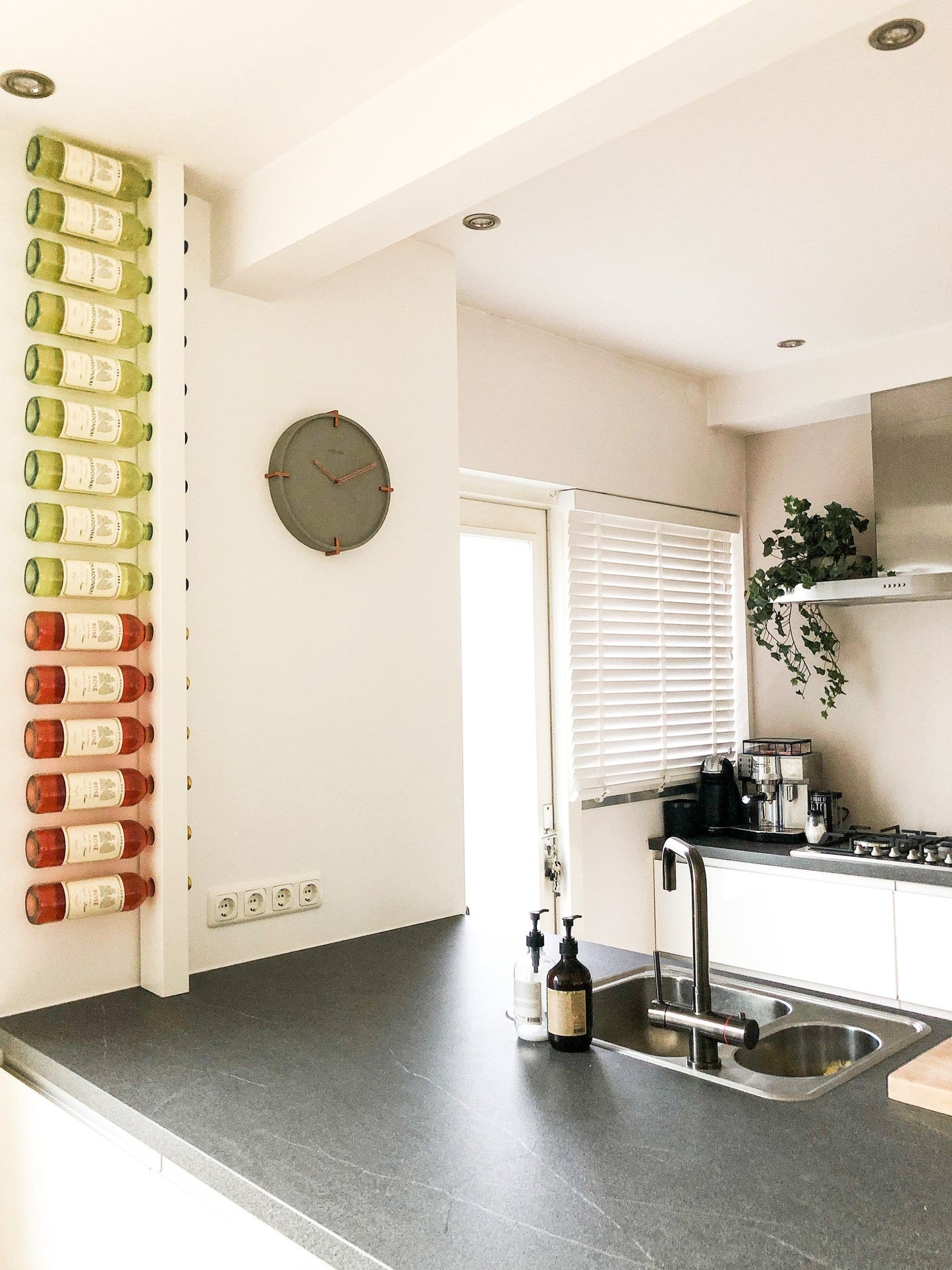 Wall clock -  32 cm - Concrete - 'Mohawk Wall'