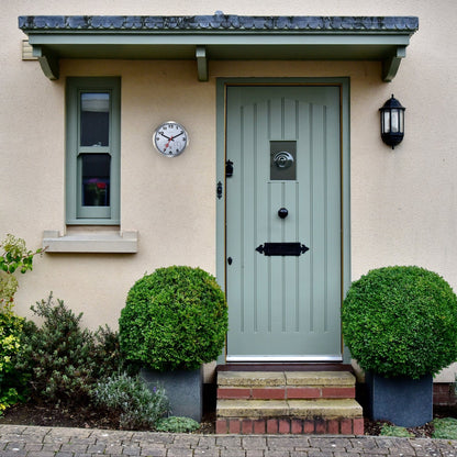 Weatherstation - Wall Clock - Weatherproof - 35cm - Silent - Aluminium - Clematis