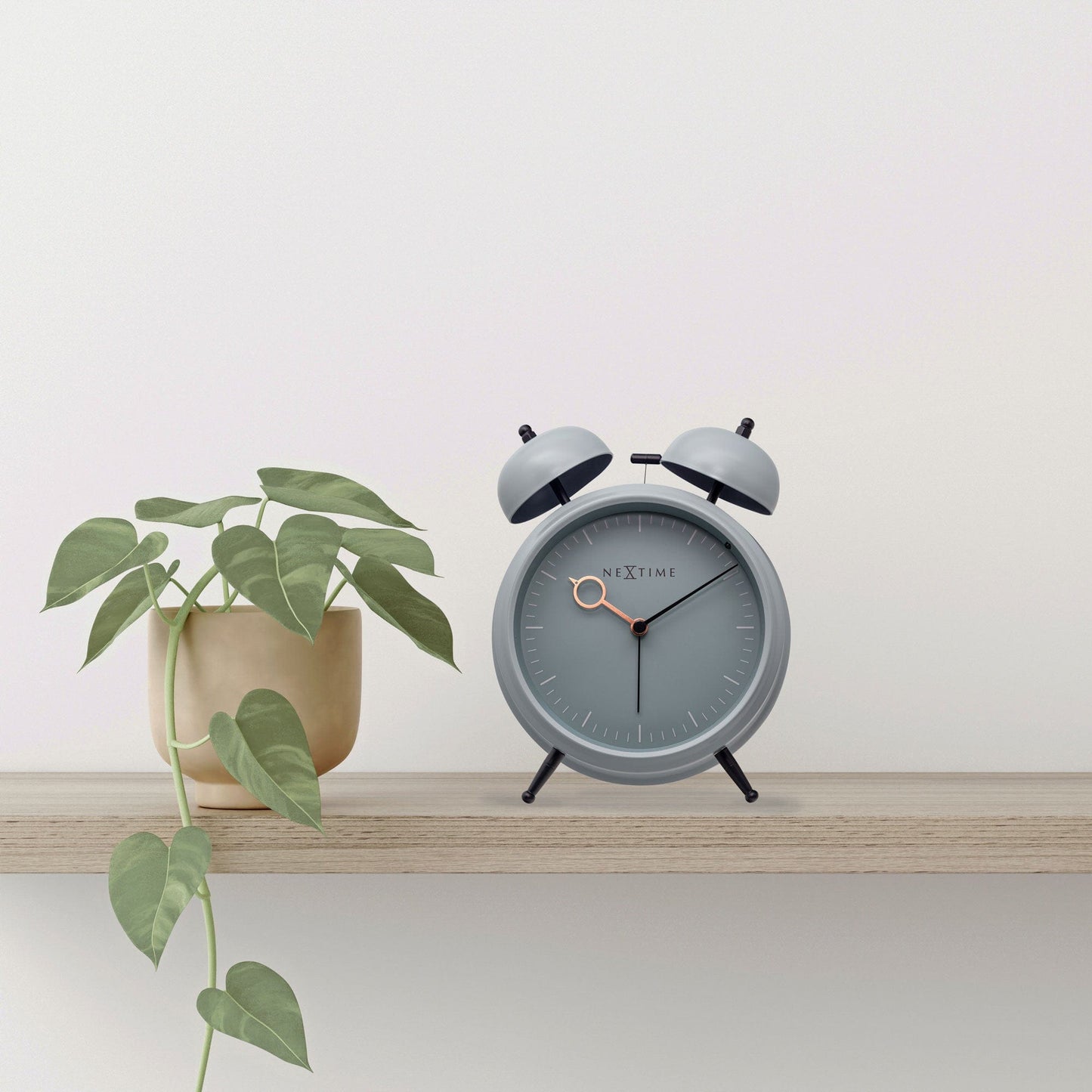 Table Alarm Clock 15x18x7cm - Silent -   Light function -  Metal "Golden Hour"