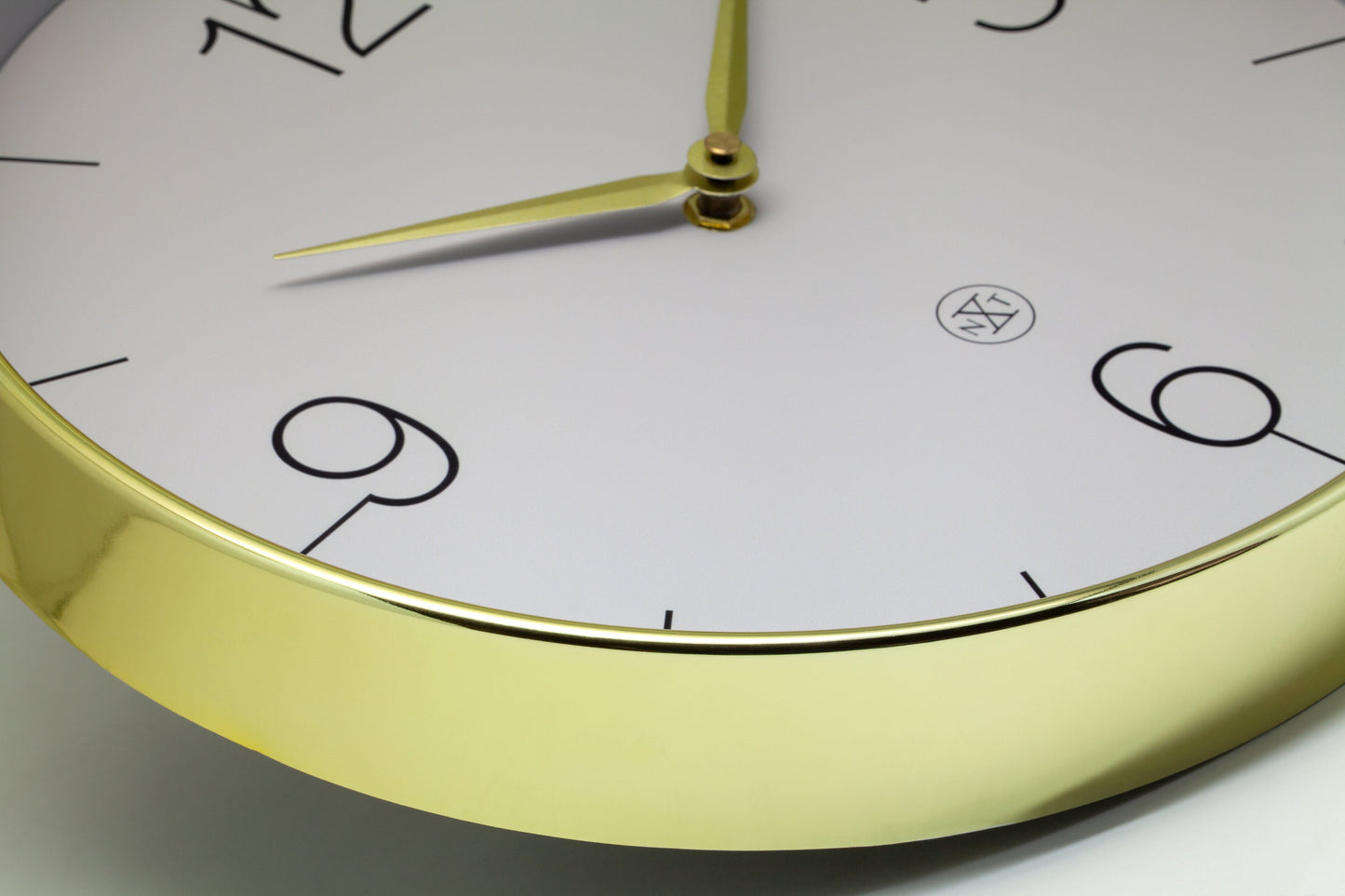 Wall clock 30.5cm-Silent-Gold/Chrome/Grey-Plastic-nXt 'Finesse'