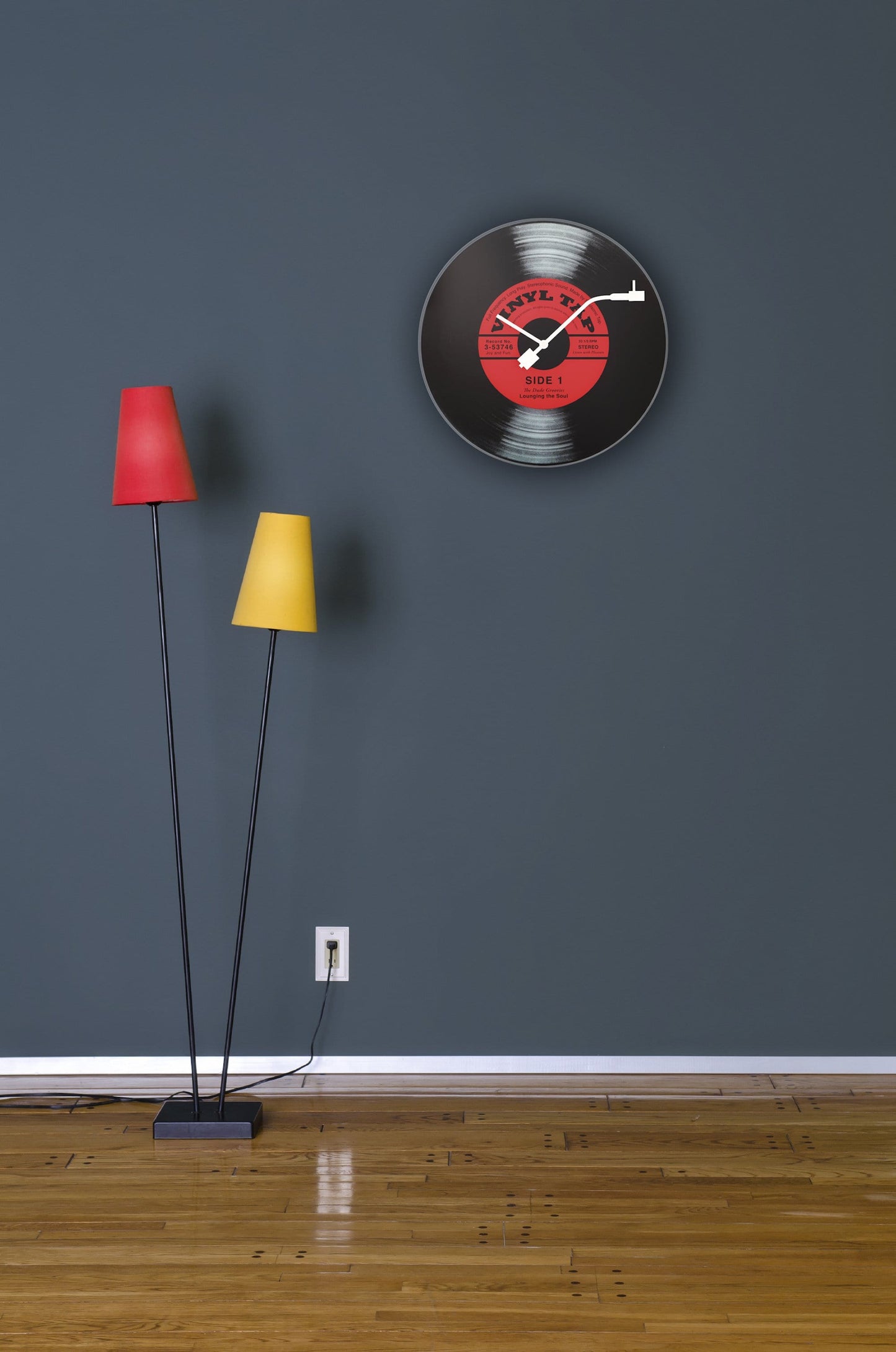 Wall clock - 43 cm - Glass - 'Vinyl Tap'